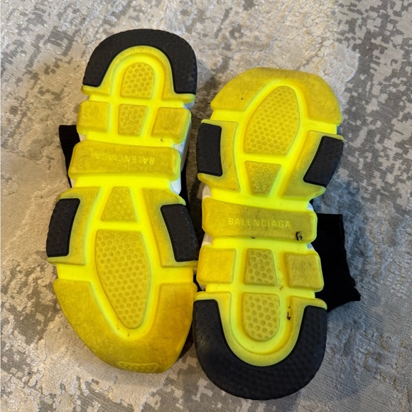 Balenciaga Black Sock Sneakers Size 8 - Picture 4 of 5